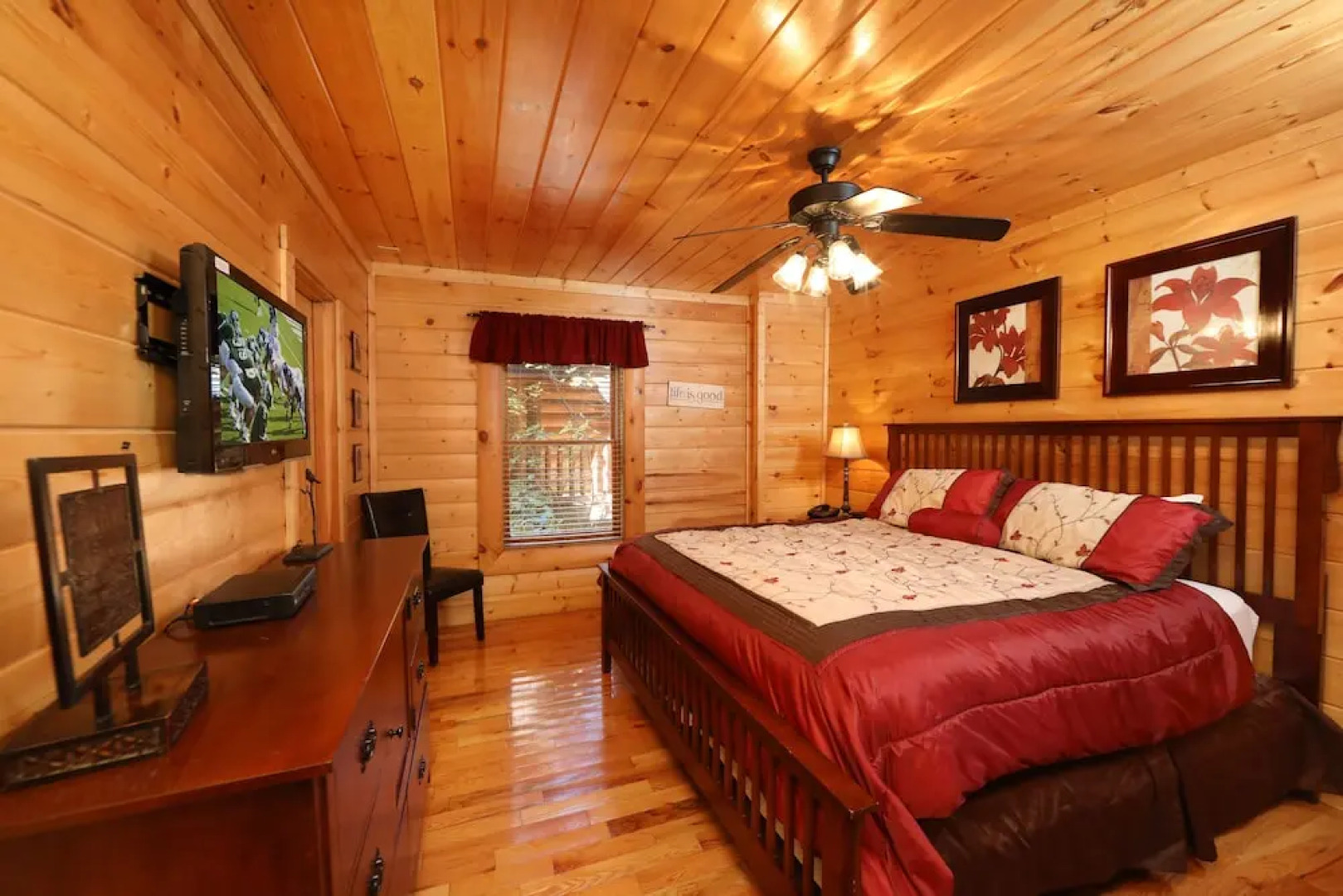 Blessed Nest - Four Bedroom Cabin