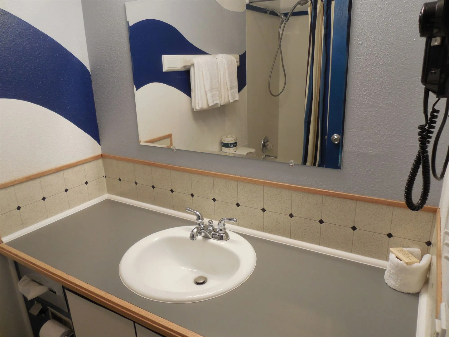 Kennewick Inn & Suites Tri Cities