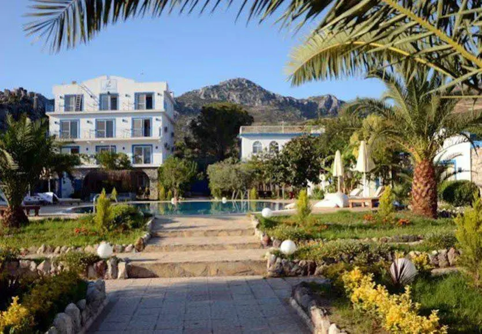 Fi Light Solto Boutique Beach