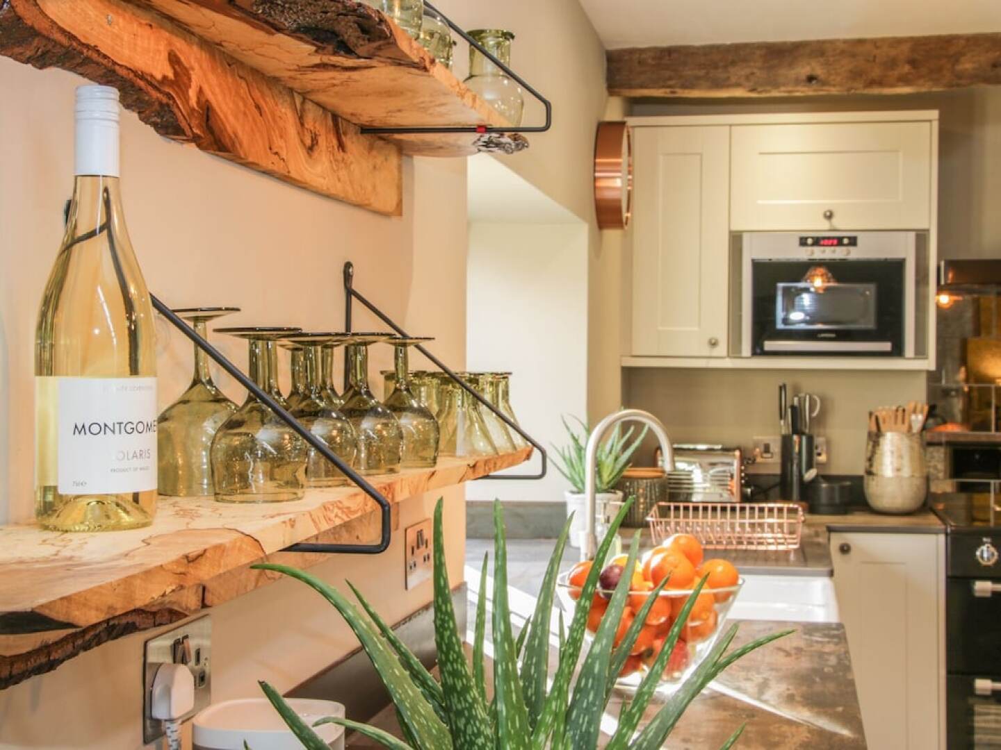 Whitehall Dairy, Montgomery