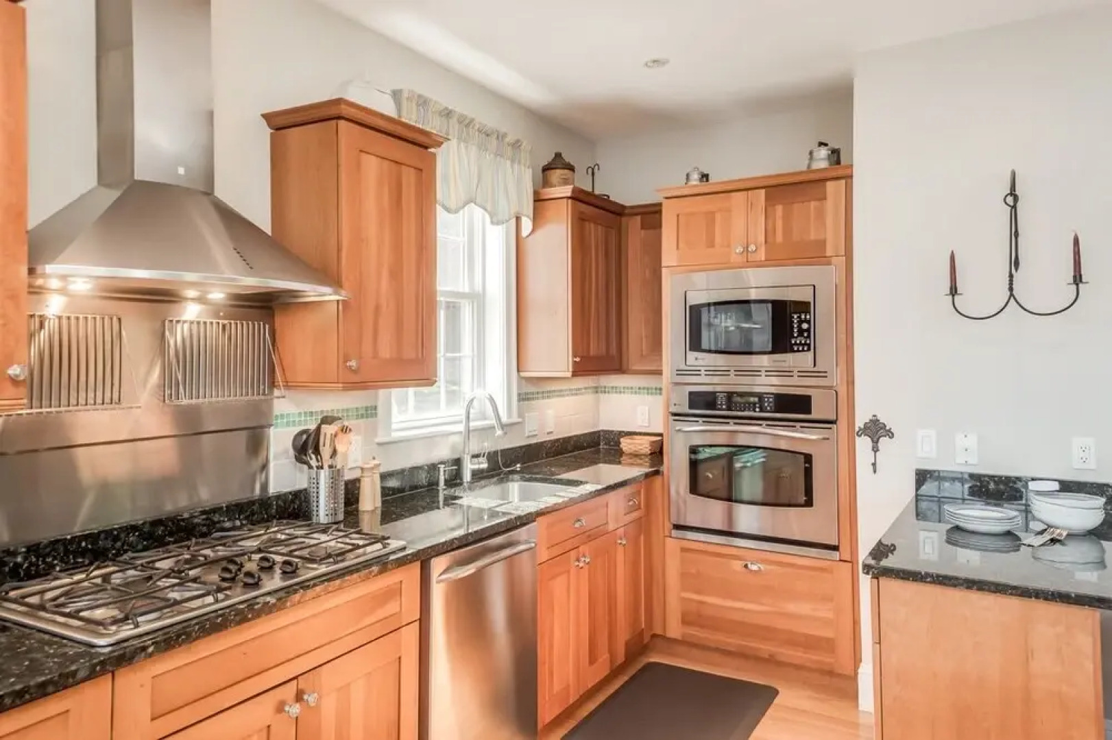 Lake Winnipesaukee - Waterfront - 458