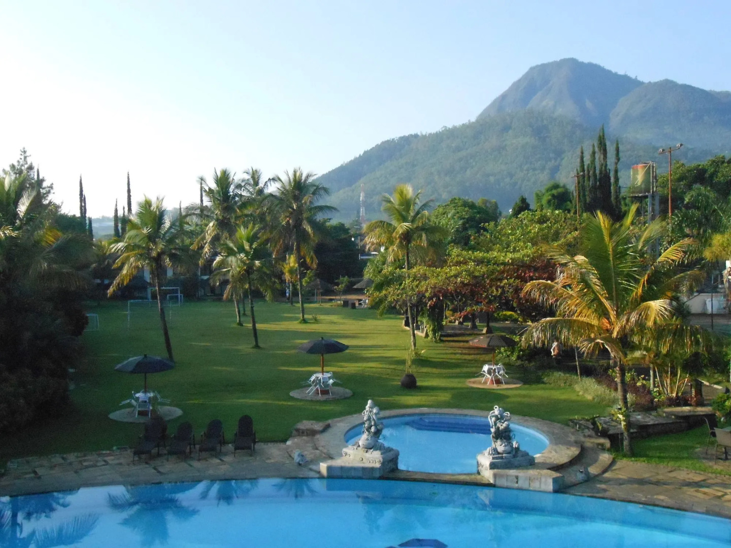 éL Hotel Kartika Wijaya Batu