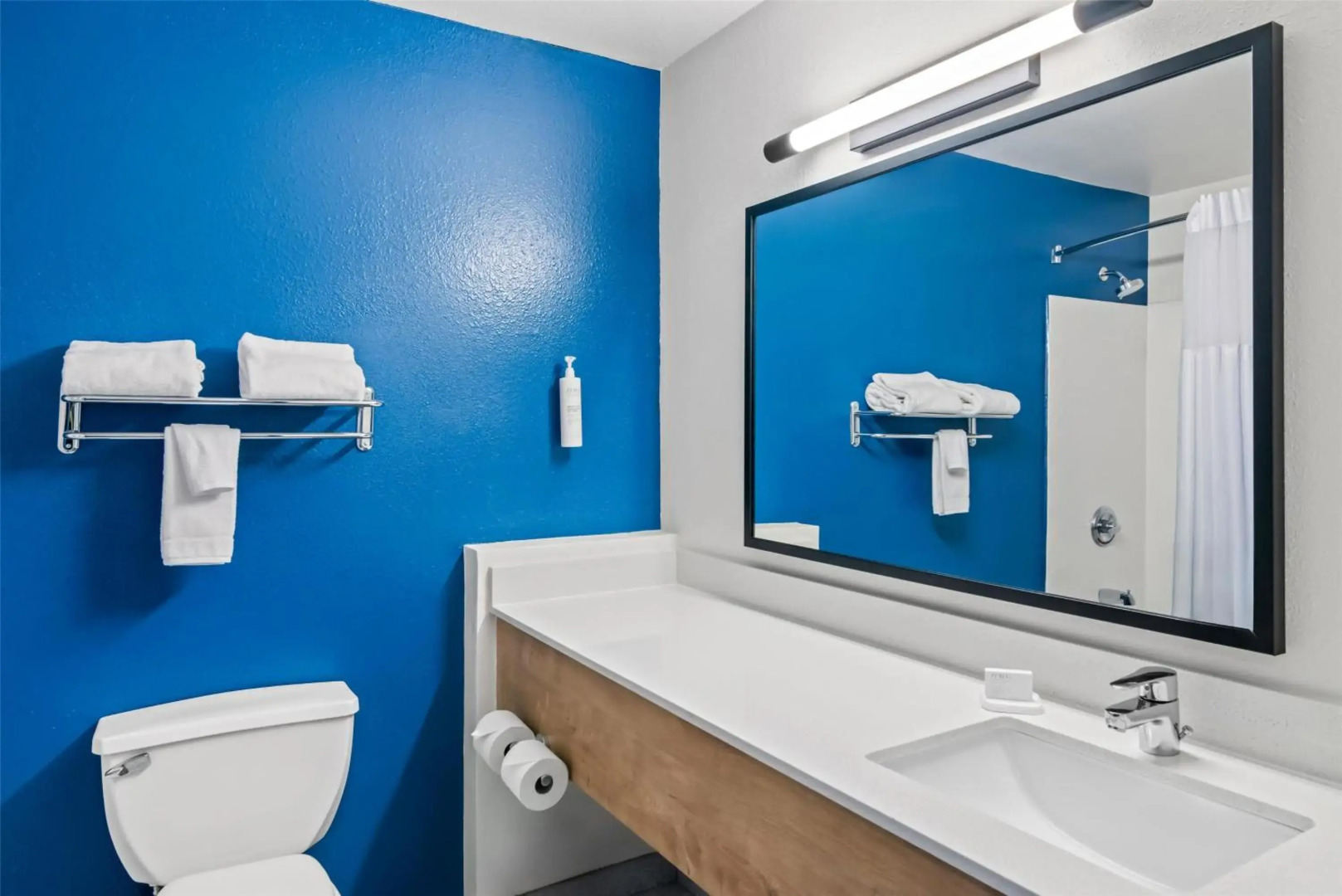 Best Western Inn & Suites Merrillville