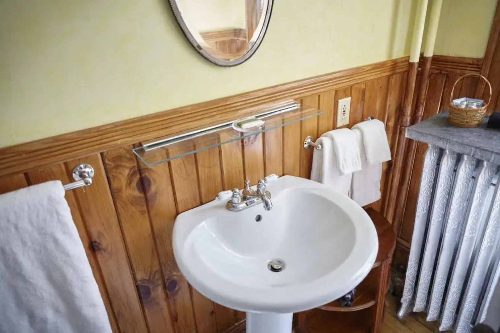 Andrie Rose Inn