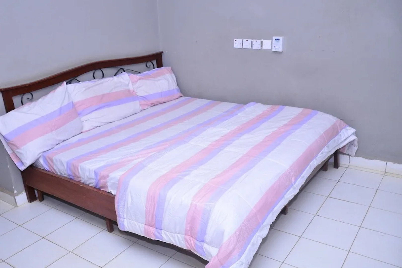 Kenfeli International Palmbeach Hotel