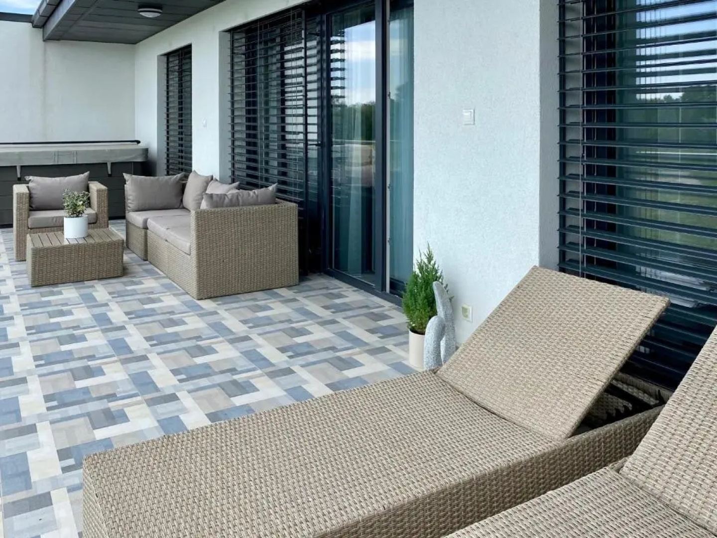 Royal Blue - luxurious flat with 5-star view over Lake Balaton