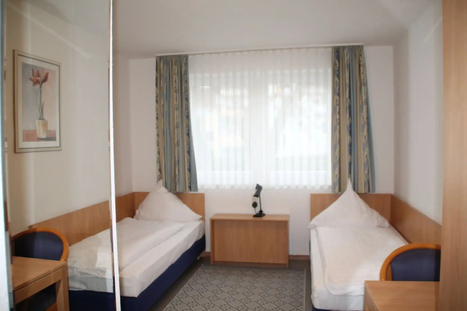 HOTEL RIESENJunior by Trip Inn