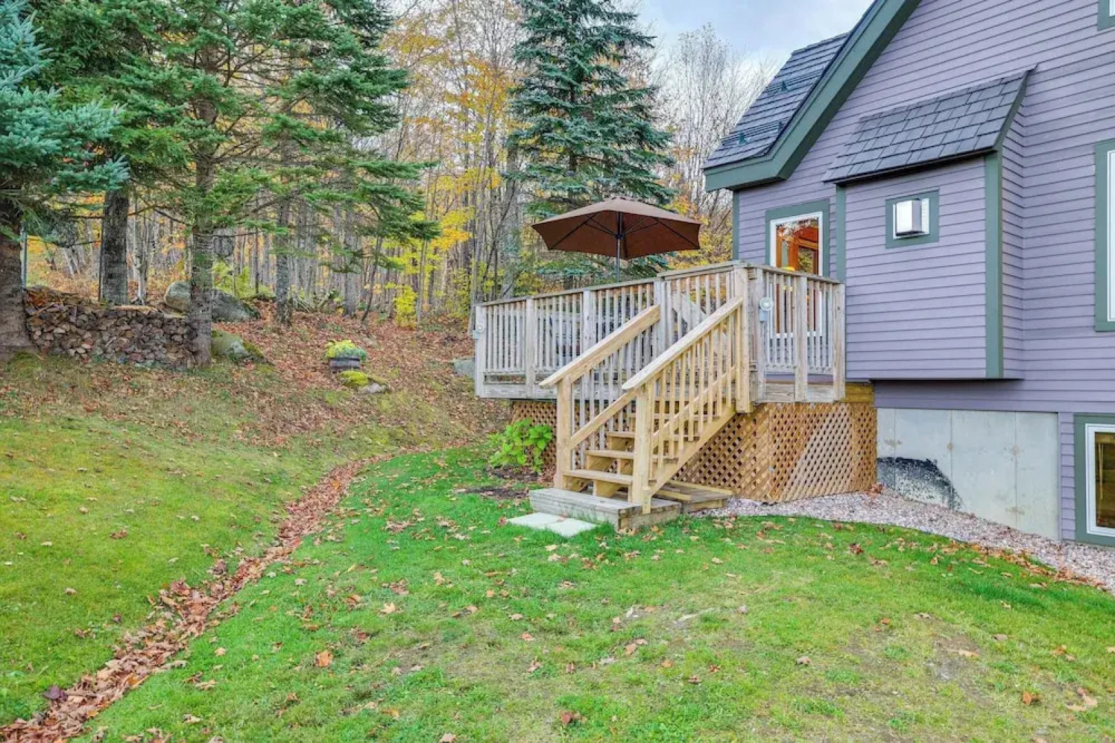 Ski-in/ski-out w/ Sauna in Jay Ski Peak Resort!