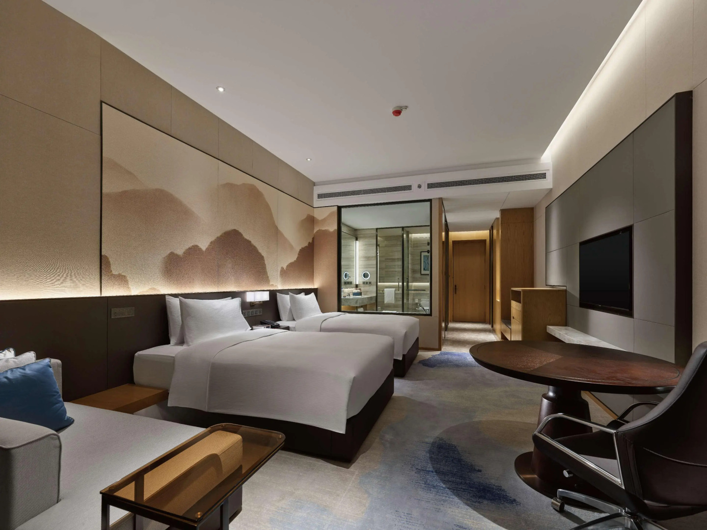 DoubleTree by Hilton Quzhou