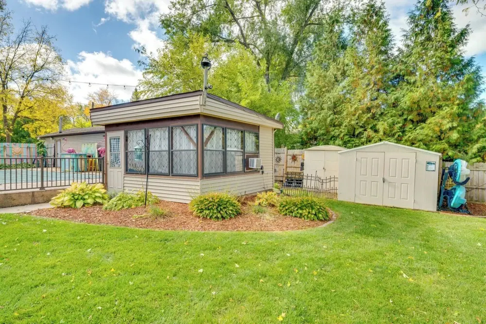 Boat Dock & Backyard: 'rock River Retreat'