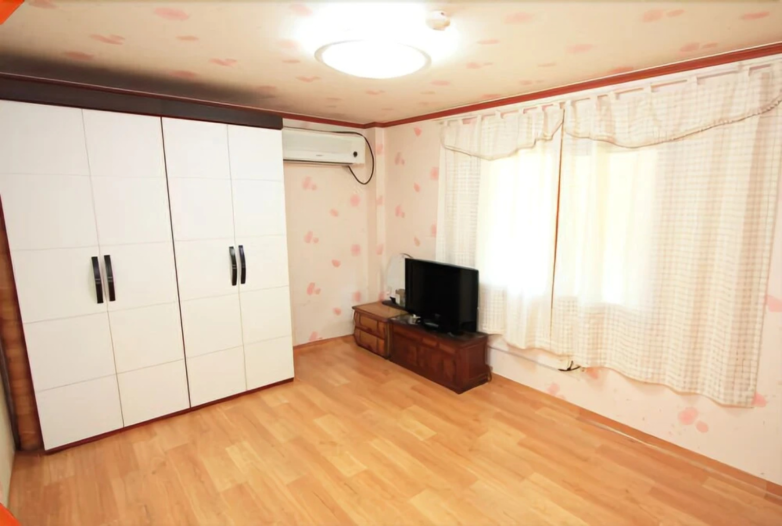 Tongyeong Yeonji Pension