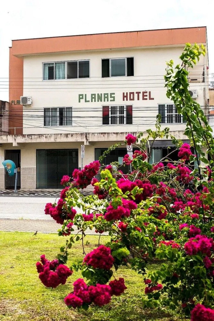 Planas Hotel