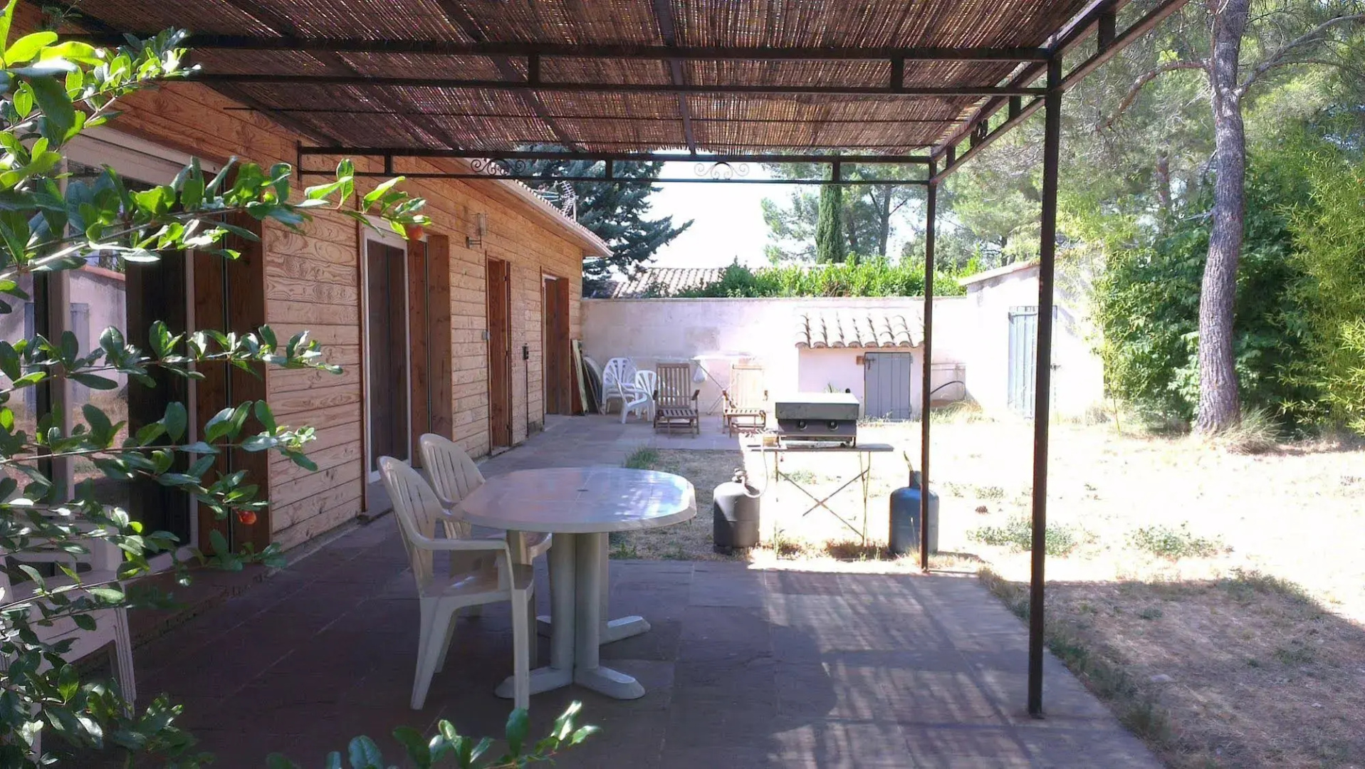La Petite Maison Sous les Pins