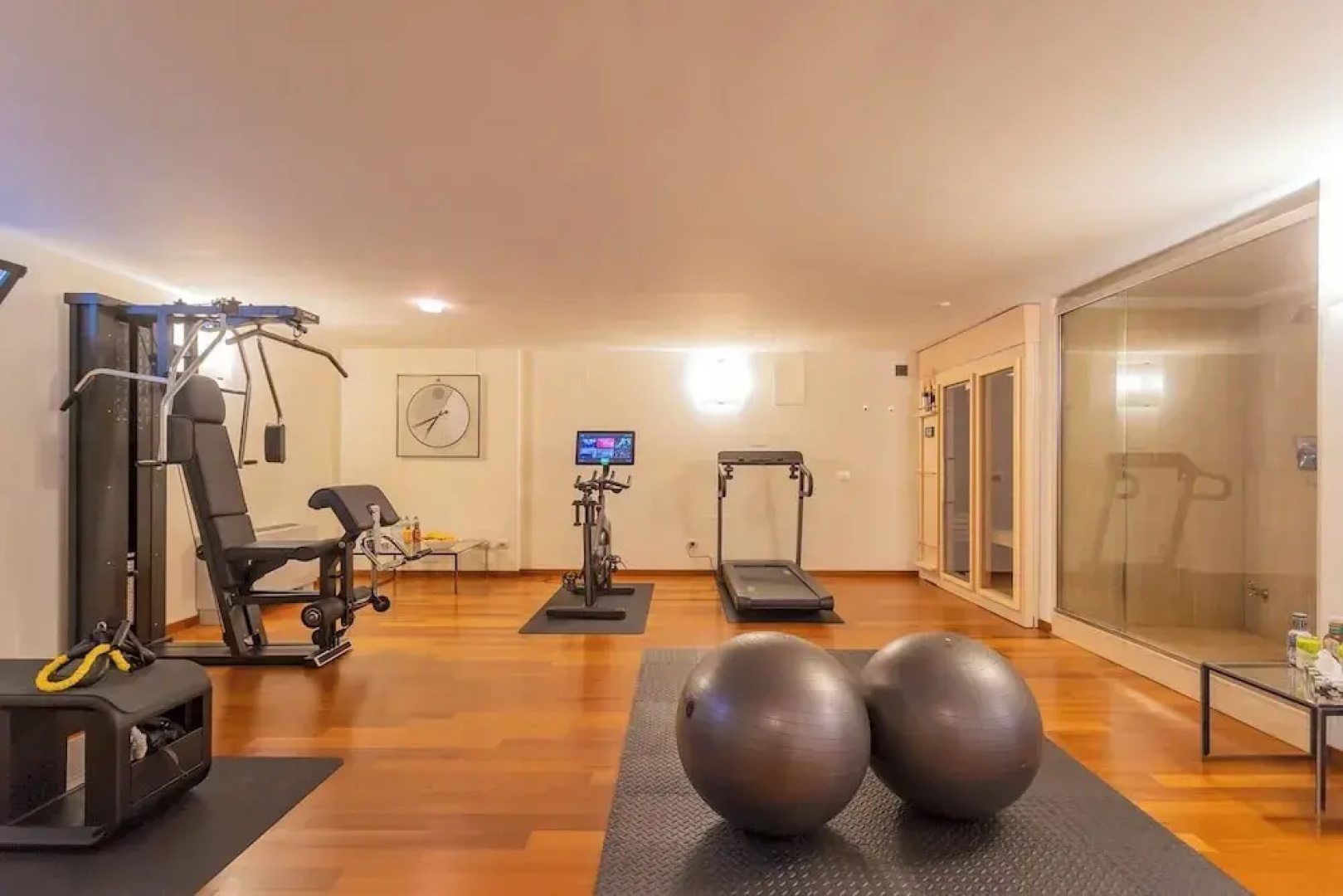 Villa Infinity by Rent all Como
