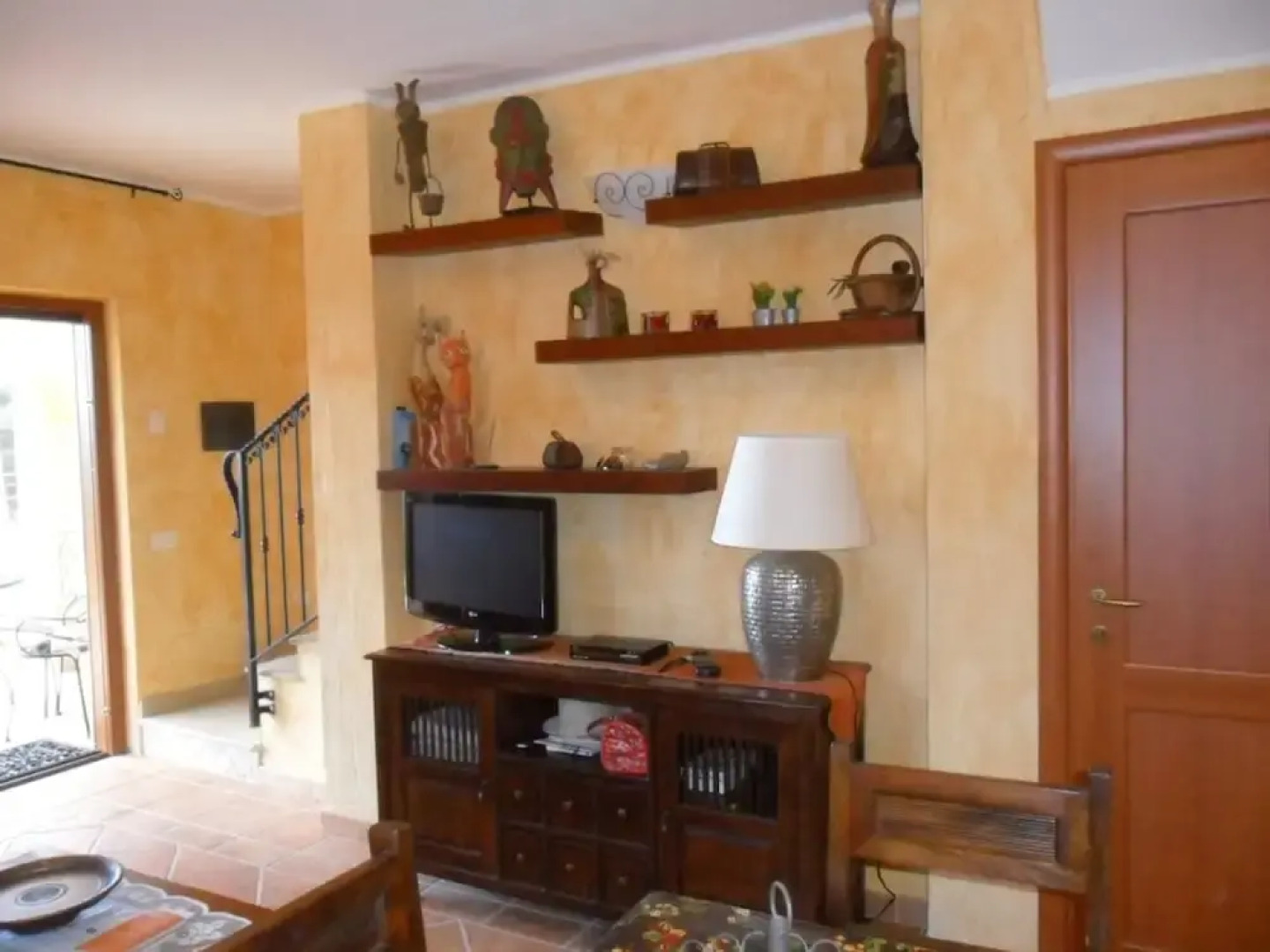 Villa With 3 Bedrooms in Chia, With Wonderful sea View, Furnished Garden and Wifi - 800 m From the Beach