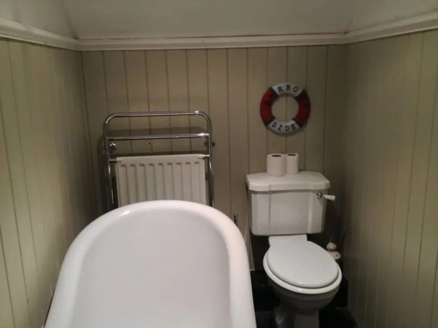 Beehive Cottage / 2-bed Home on Osea Island, Essex