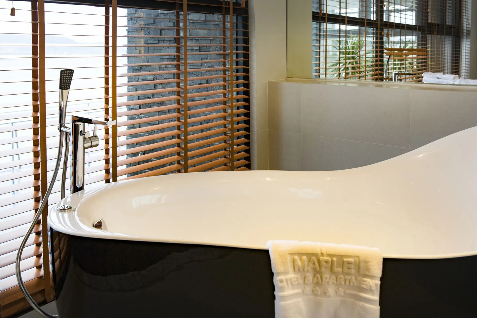 Maple Hotel & Apartment