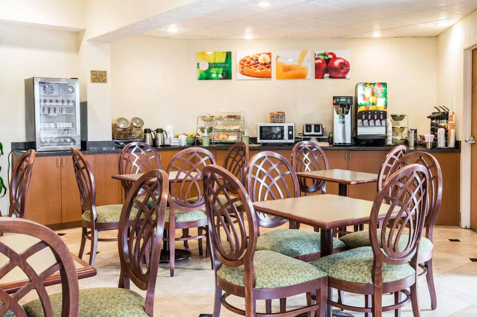 Quality Inn Clinton - Knoxville North