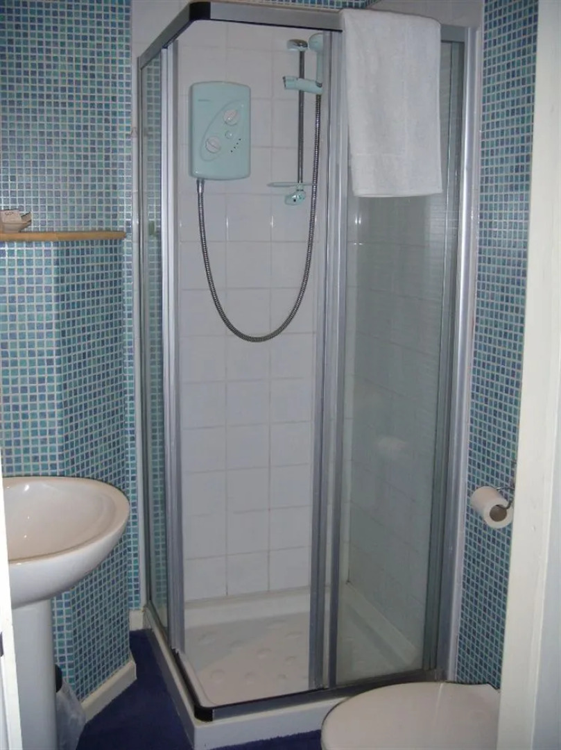 Whitworth Falls Hotel