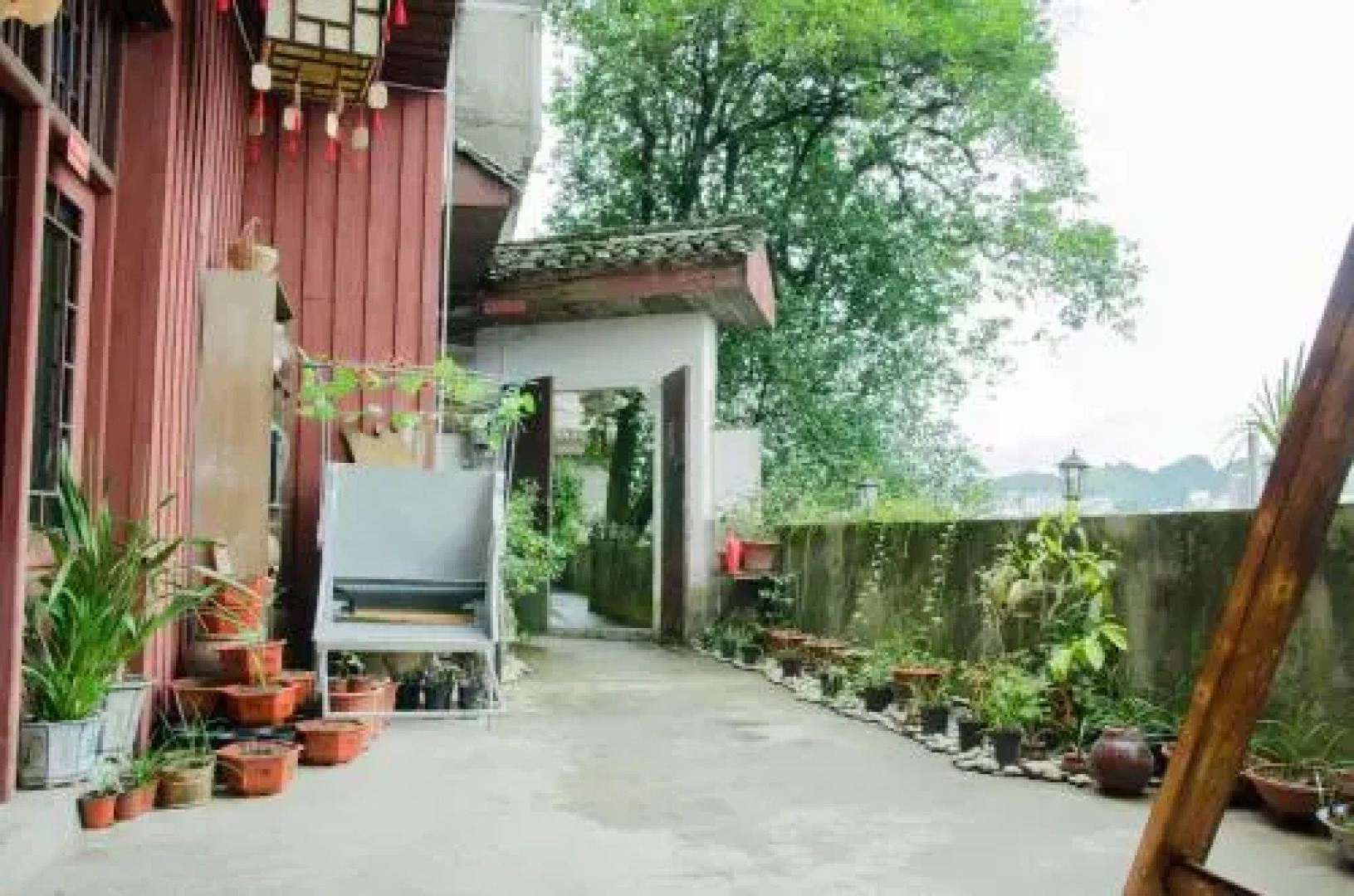 Fenghuang Zhongtian International Youth Hostel