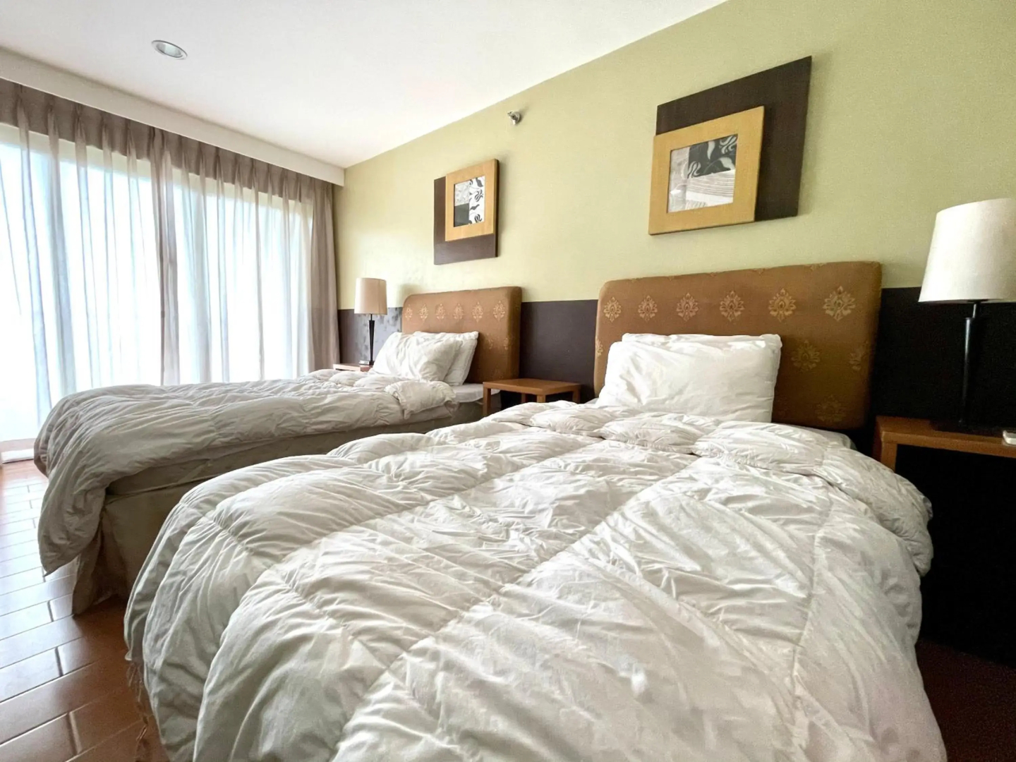 One Tagaytay Place Condo by Dean