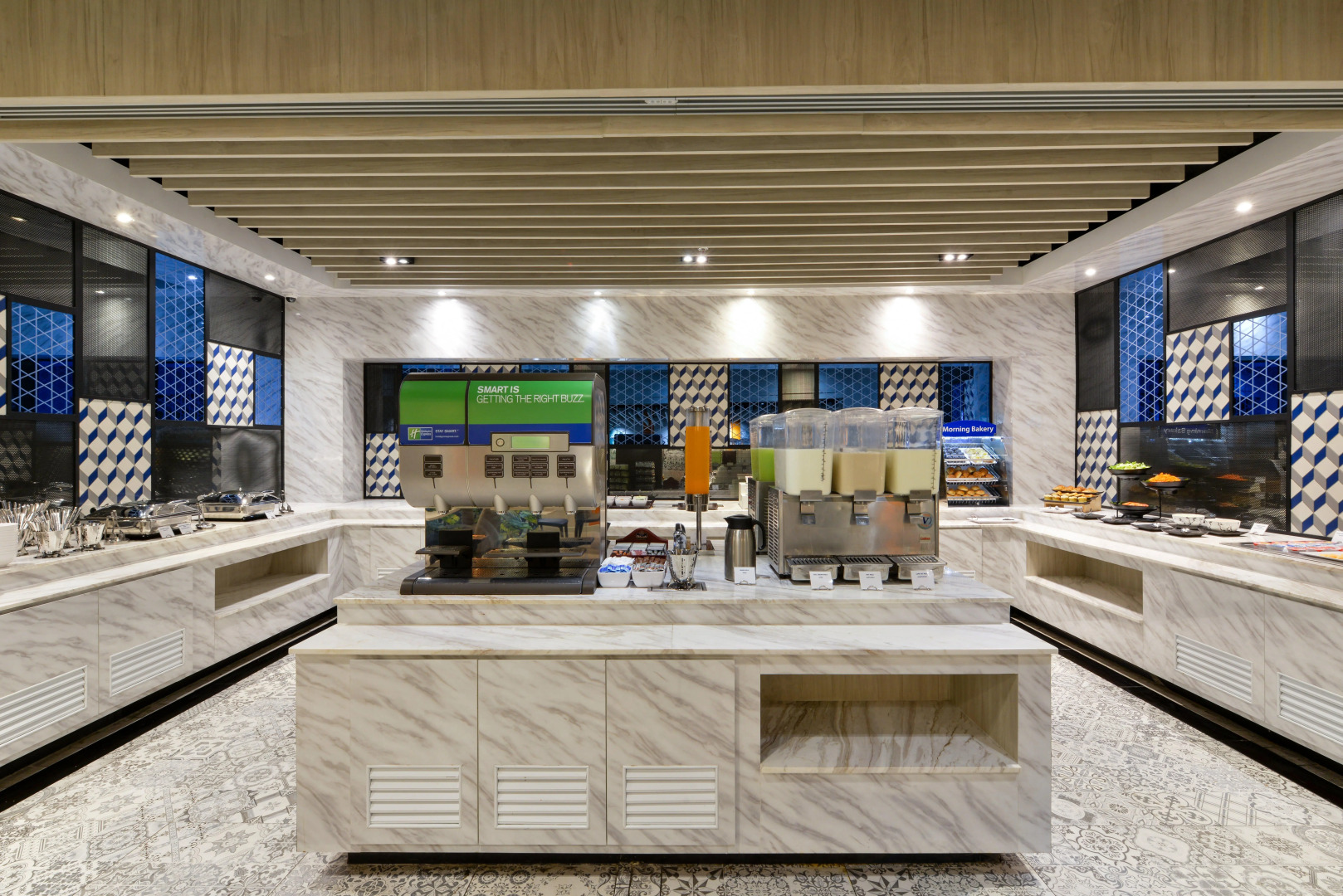 Holiday Inn Express Bangkok Sukhumvit 11 by IHG