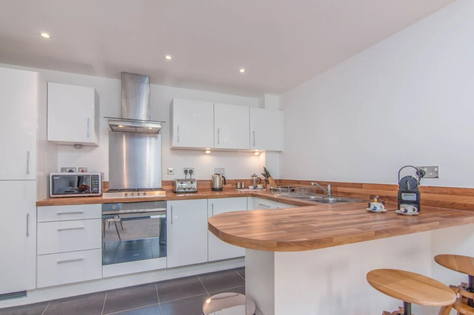 Executive Stansted Airport Apartment