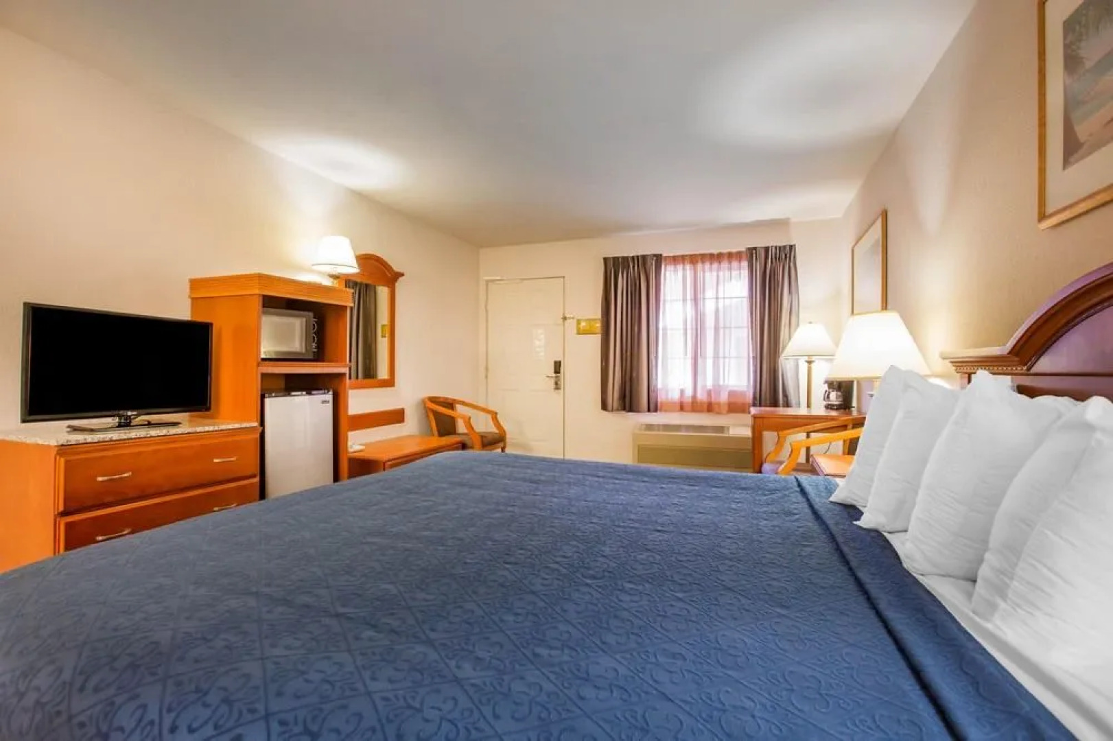 Quality Inn & Suites Redwood Coast