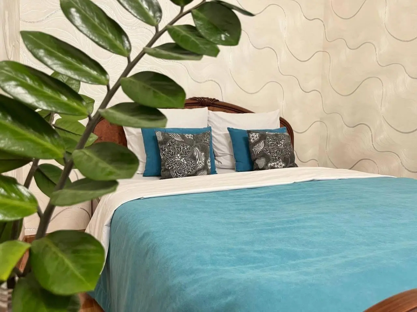 Марат Home (Хоум) на улице Гафиатуллина 47