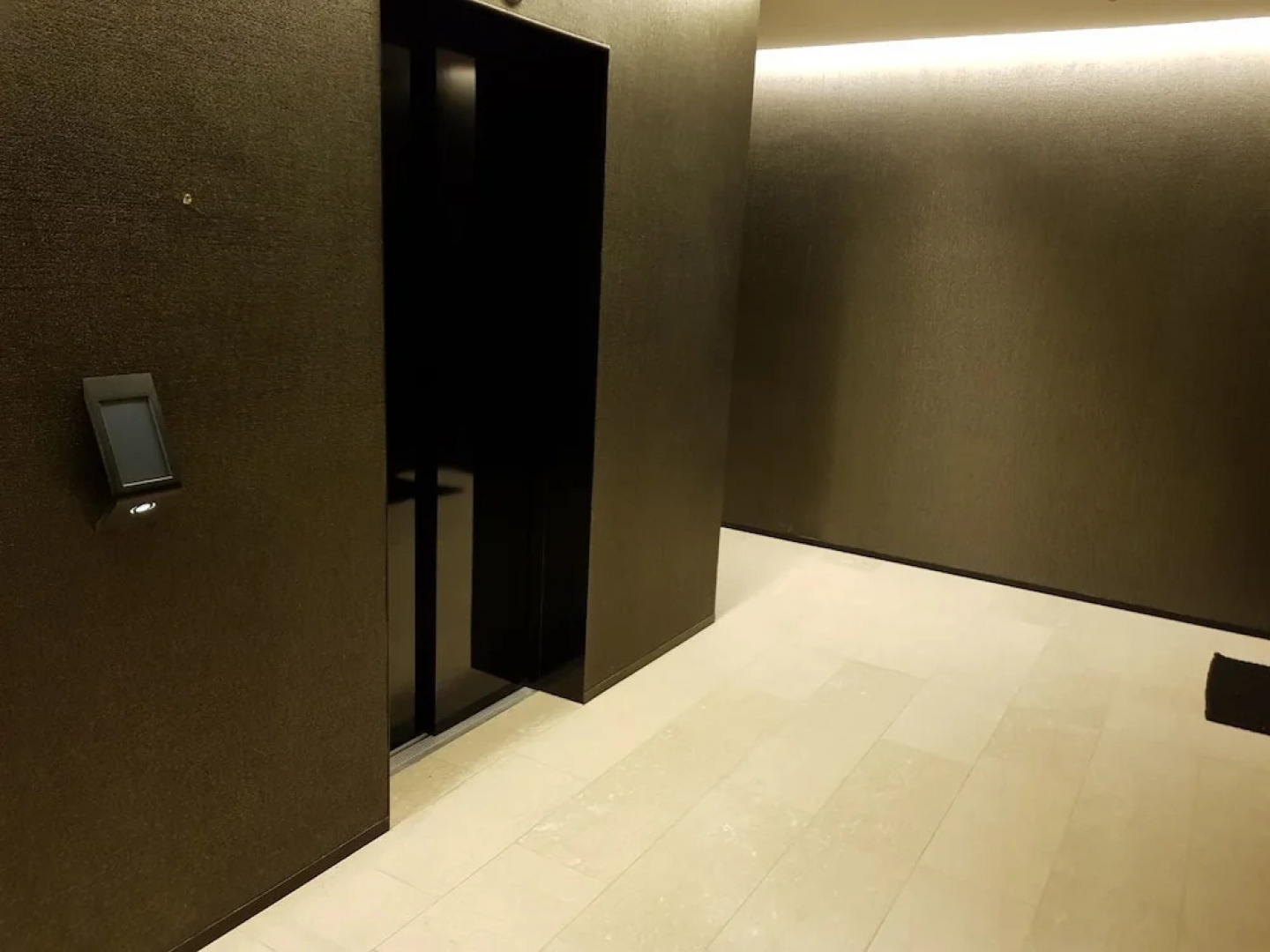 Park Tower City View Apartments