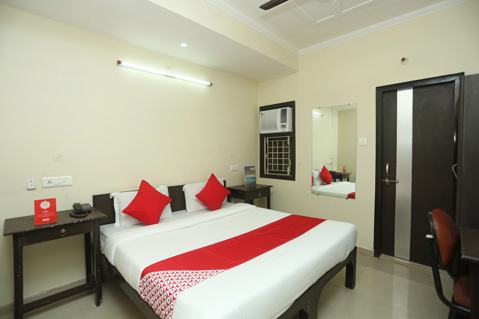 OYO 17185 Hotel Satyam Swagat