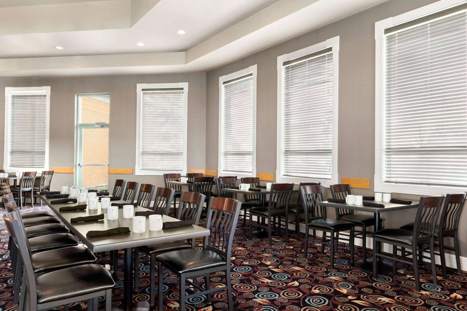 Royal Hotel Calgary, Trademark Collection by Wyndham