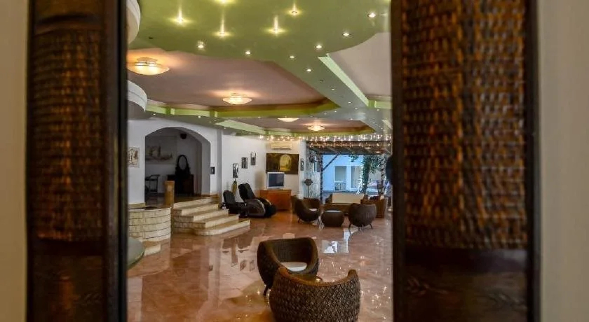 Majestic Jupiter Hotel