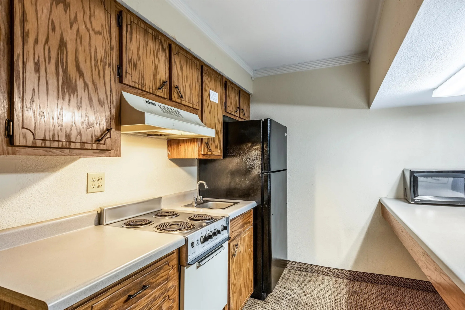 Motel 6 Gatlinburg, TN - Smoky Mountains