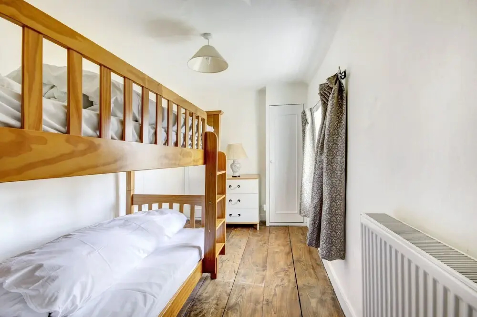 Stone Cottage close to village shop, pool & pub