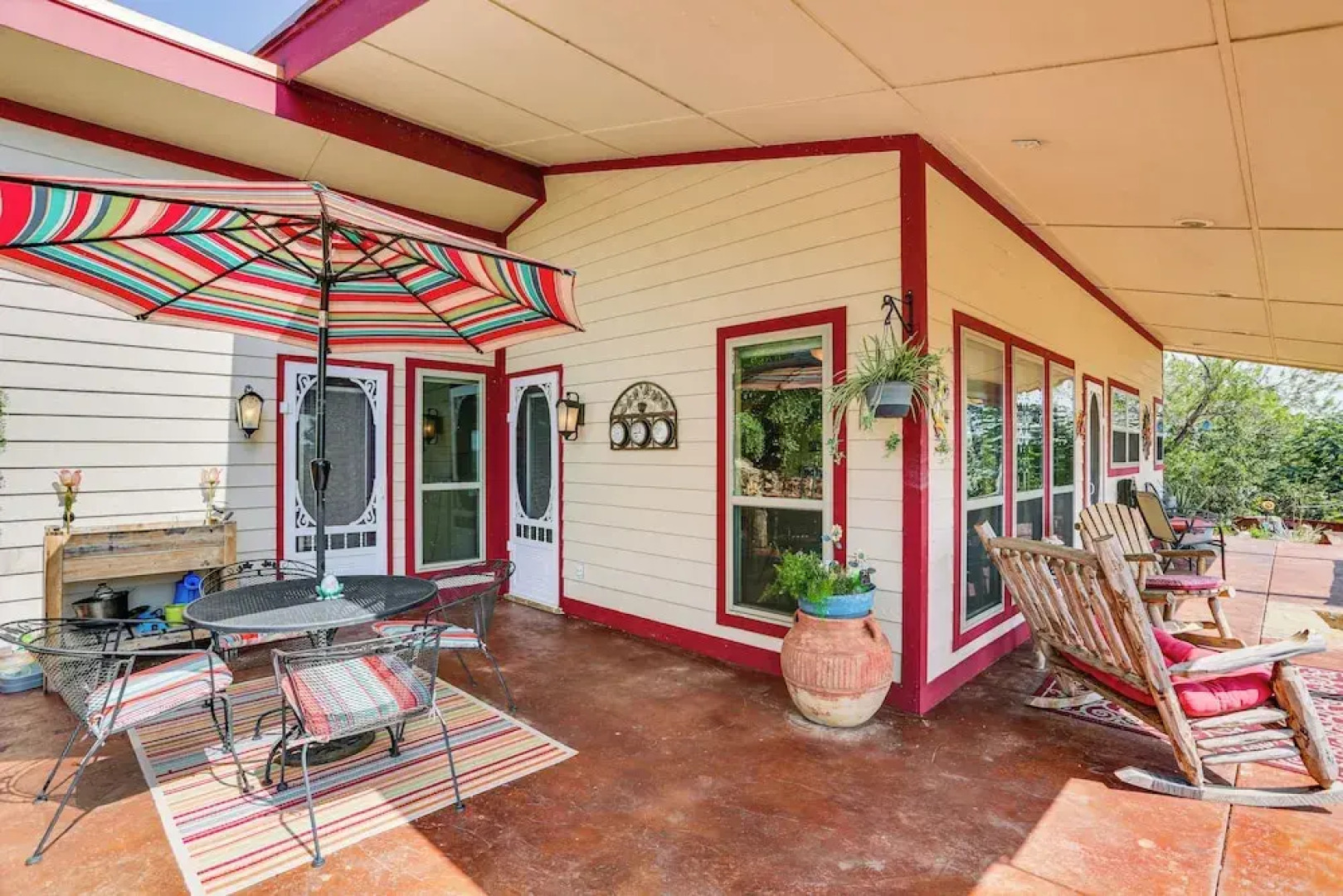 Medicine Park Cottage: Walk to Lake Lawtonka!