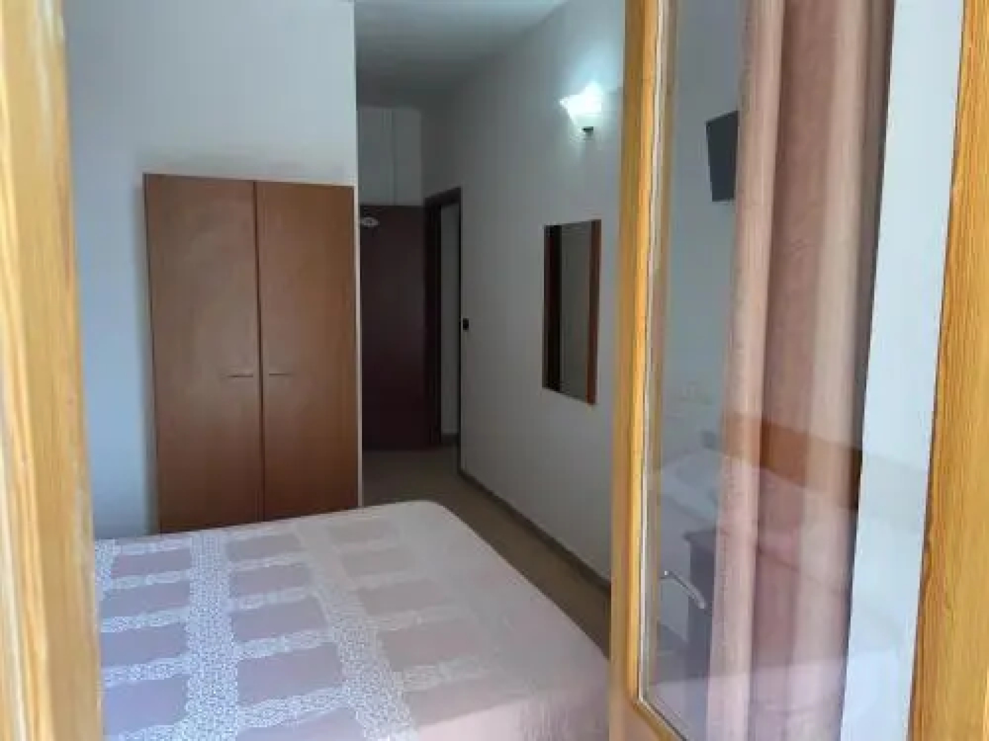 Hotel Tania