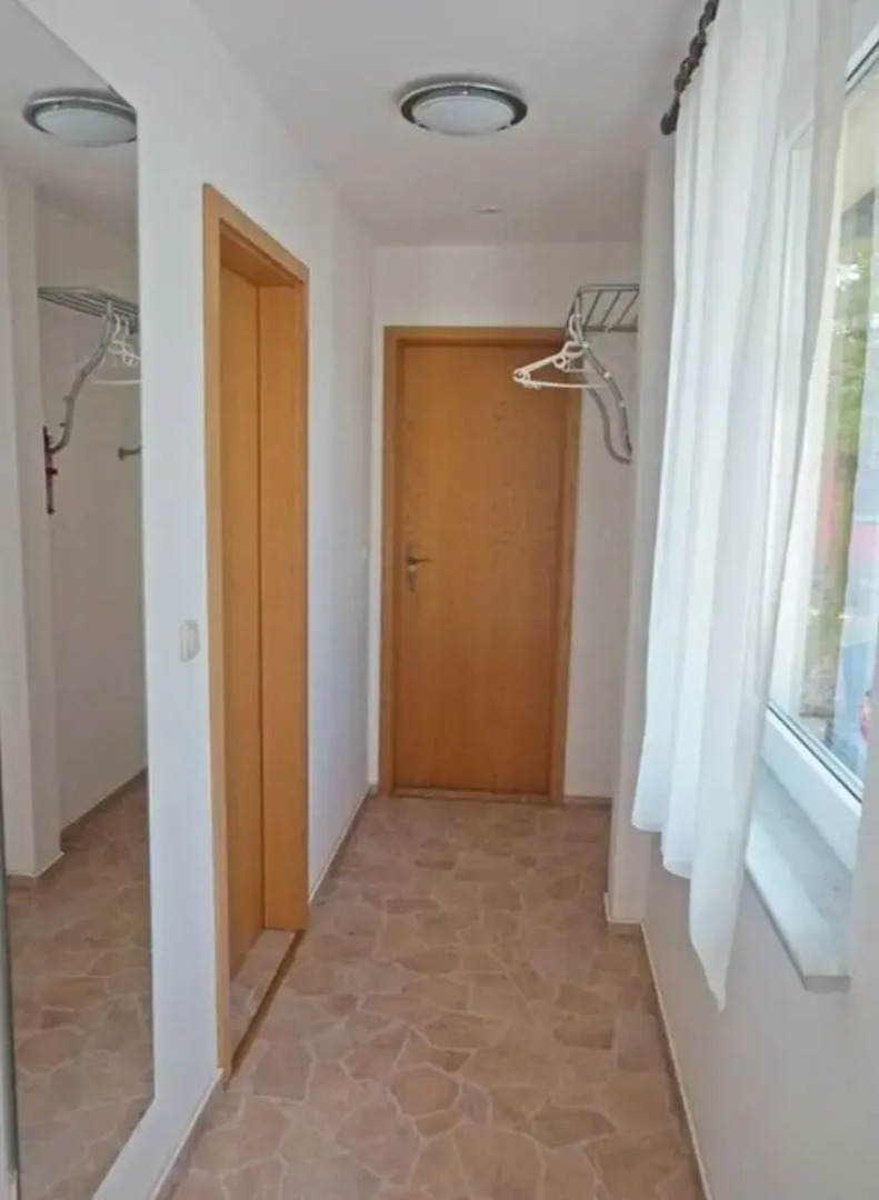 08 am Haff Modern Retreat