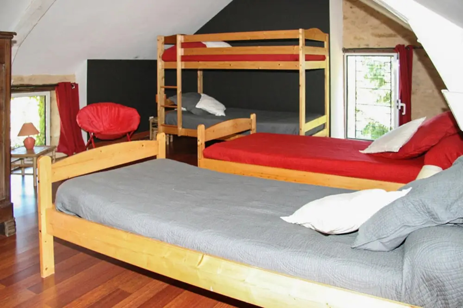 House With 4 Bedrooms in Saint-amand-de-coly, With Wonderful Mountain