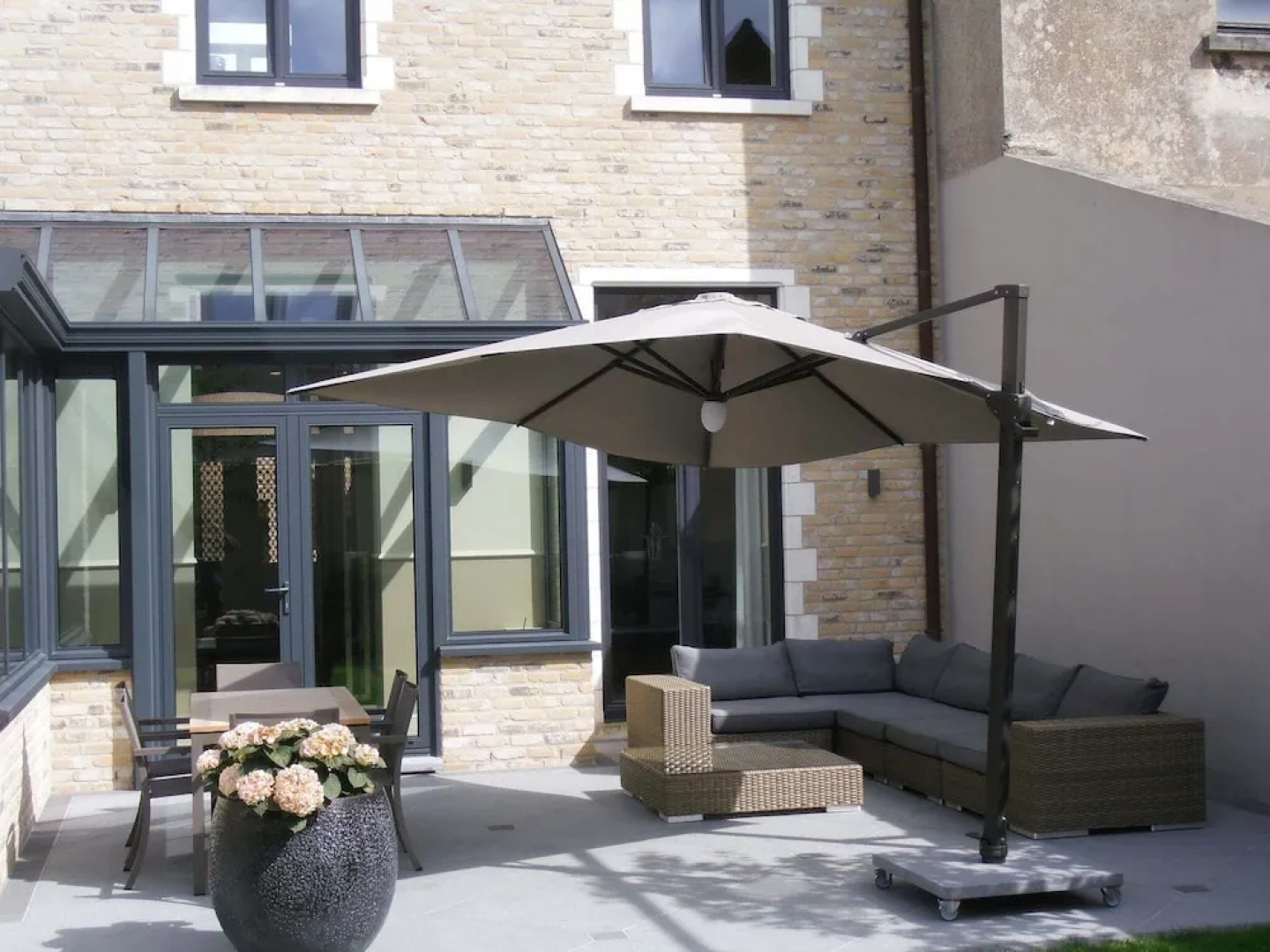 Spacious Villa in Knokke-Heist with Garden