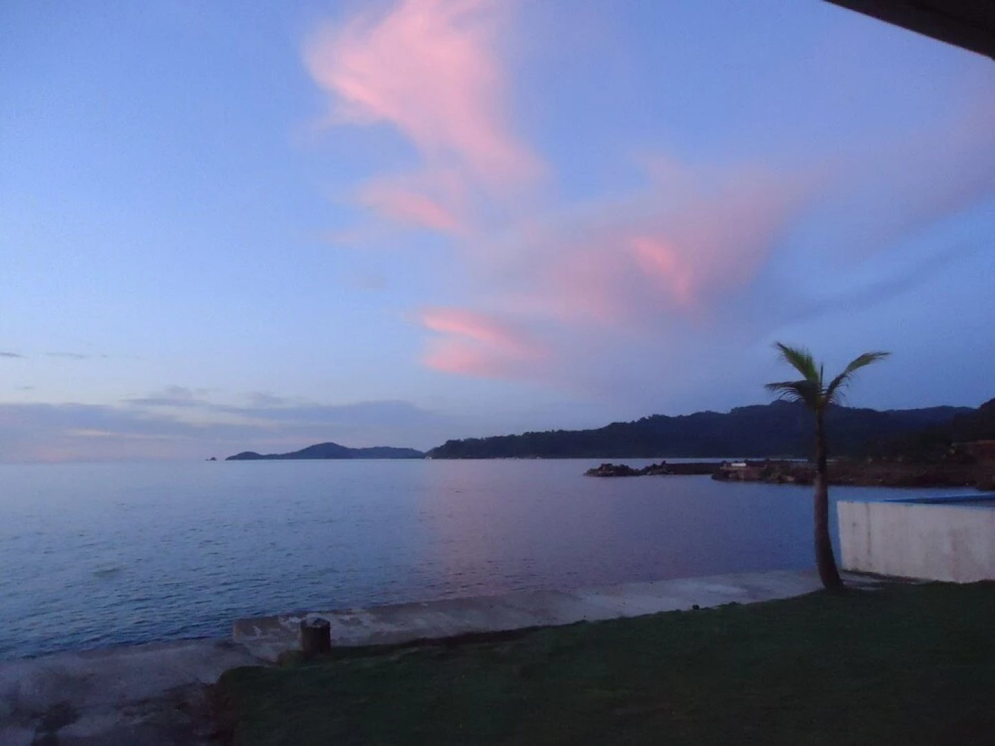 Blissful Caribbean Beachfront - 2 Br Villa