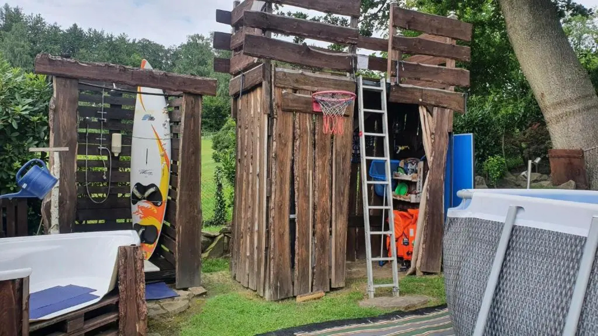 FRANKES LODGE Apartment mit Garten und Pool