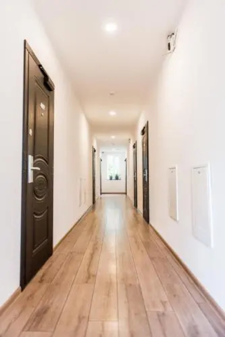 Apartment on Zodchih st.