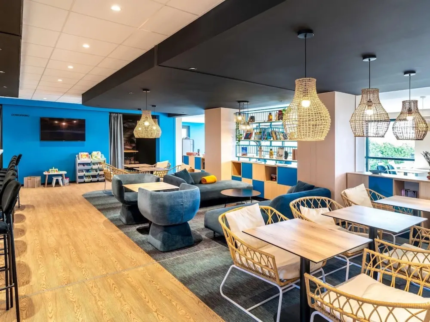 Ibis Styles Miramas - Provence