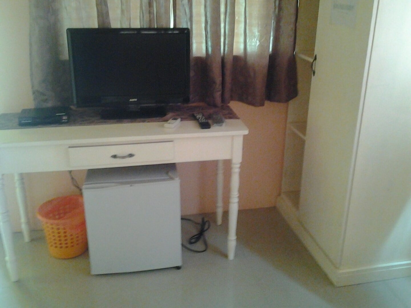 Randy's Bantayan Island Resort