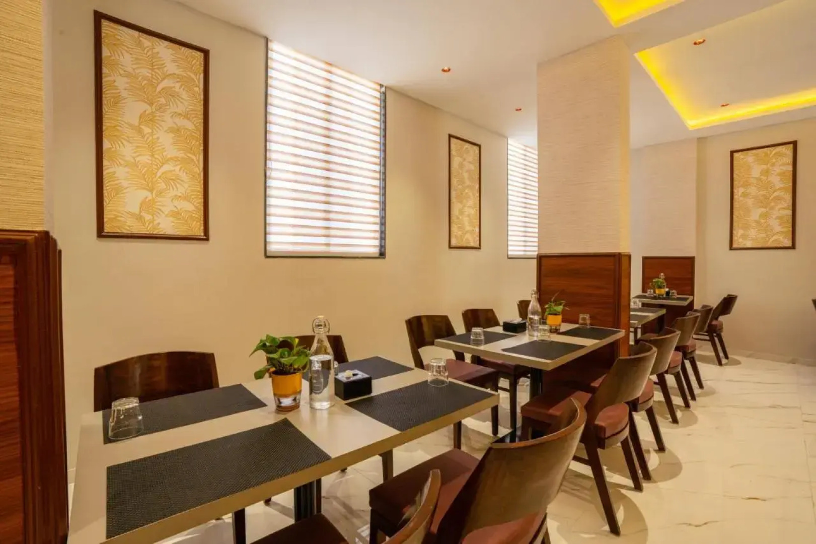 Treebo Grand Royal Imperio, Hinjewadi