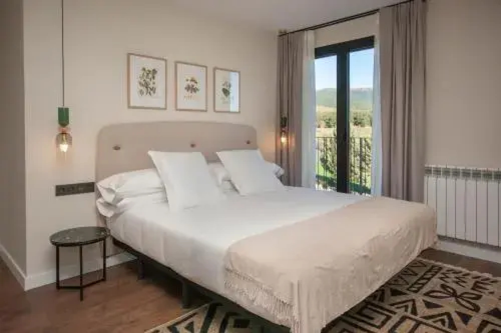 Duruelo Mountain Suites