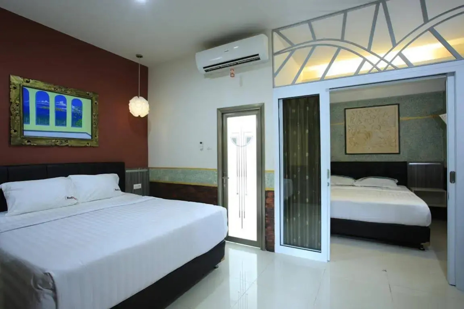 The Palm Suite Villa & Spa