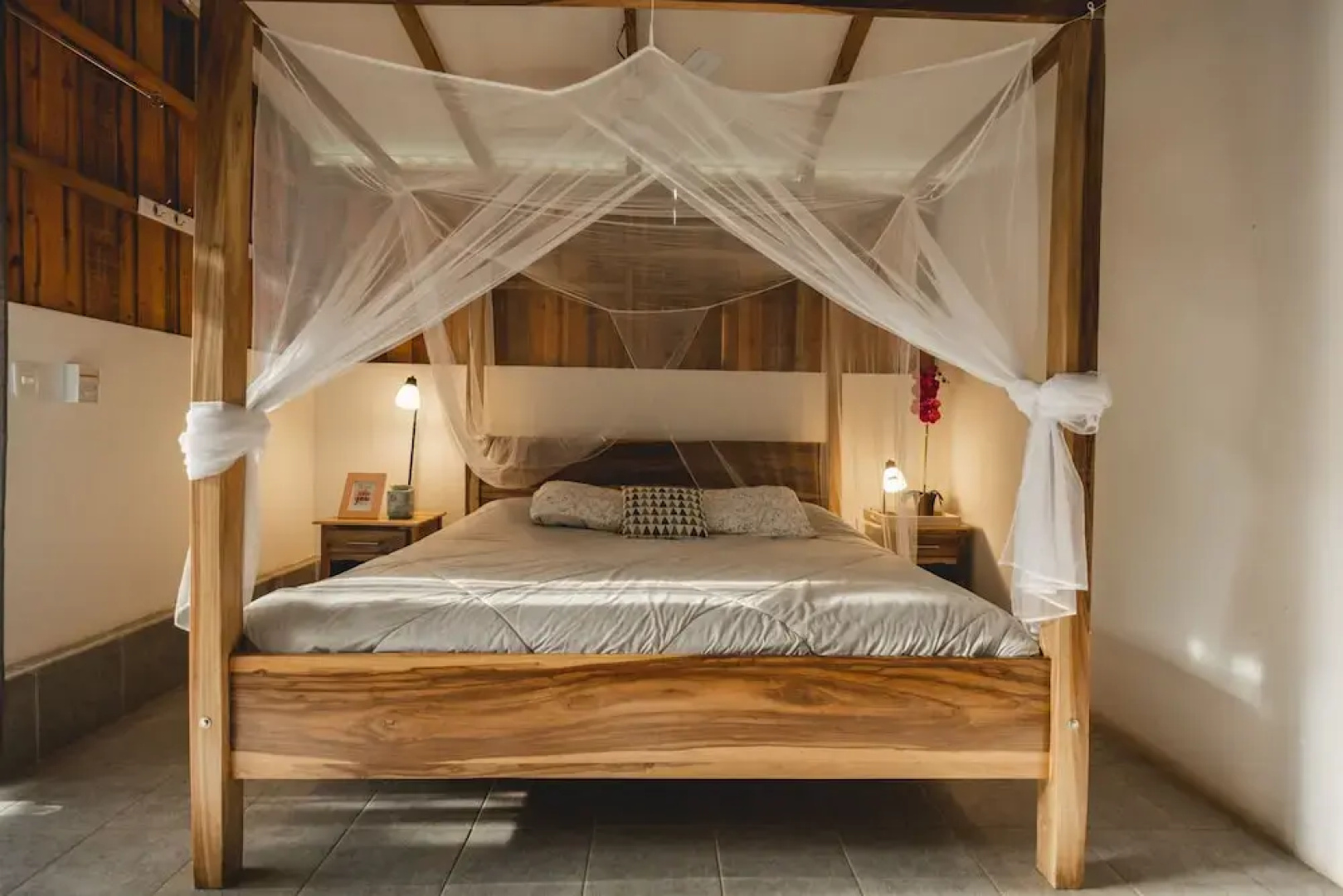 Calalas Lodge