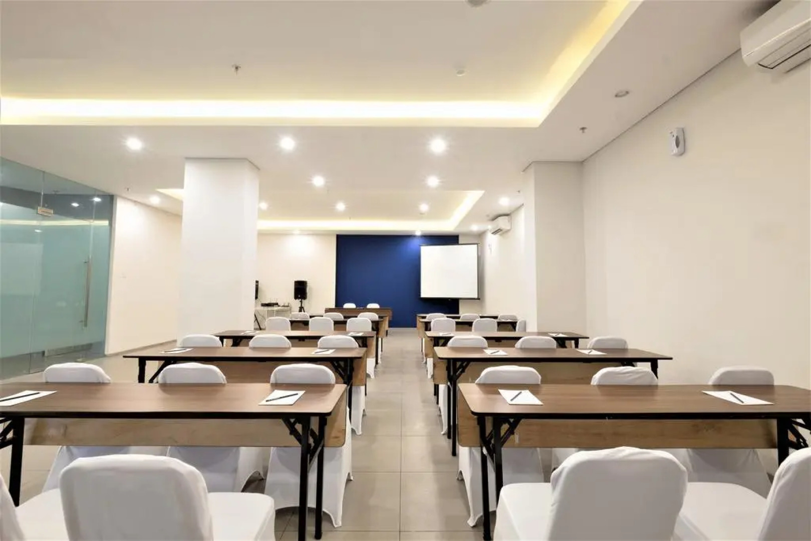 Hotel 88 Bekasi By WH